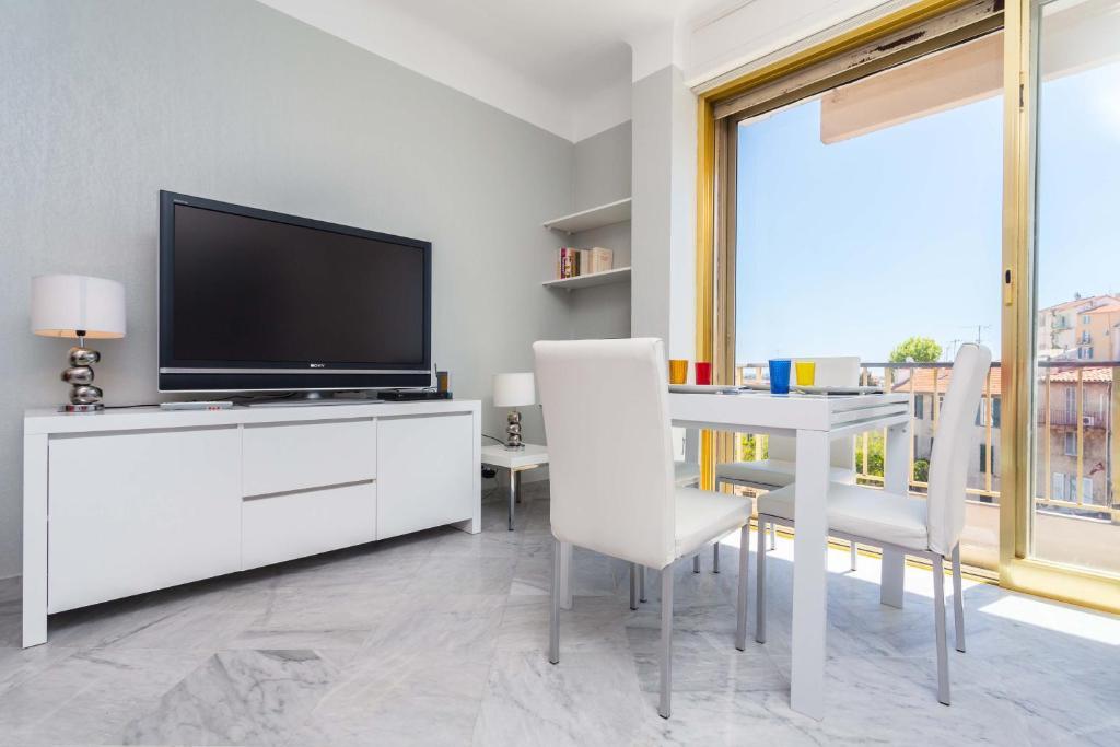 L'esperance Cannes
